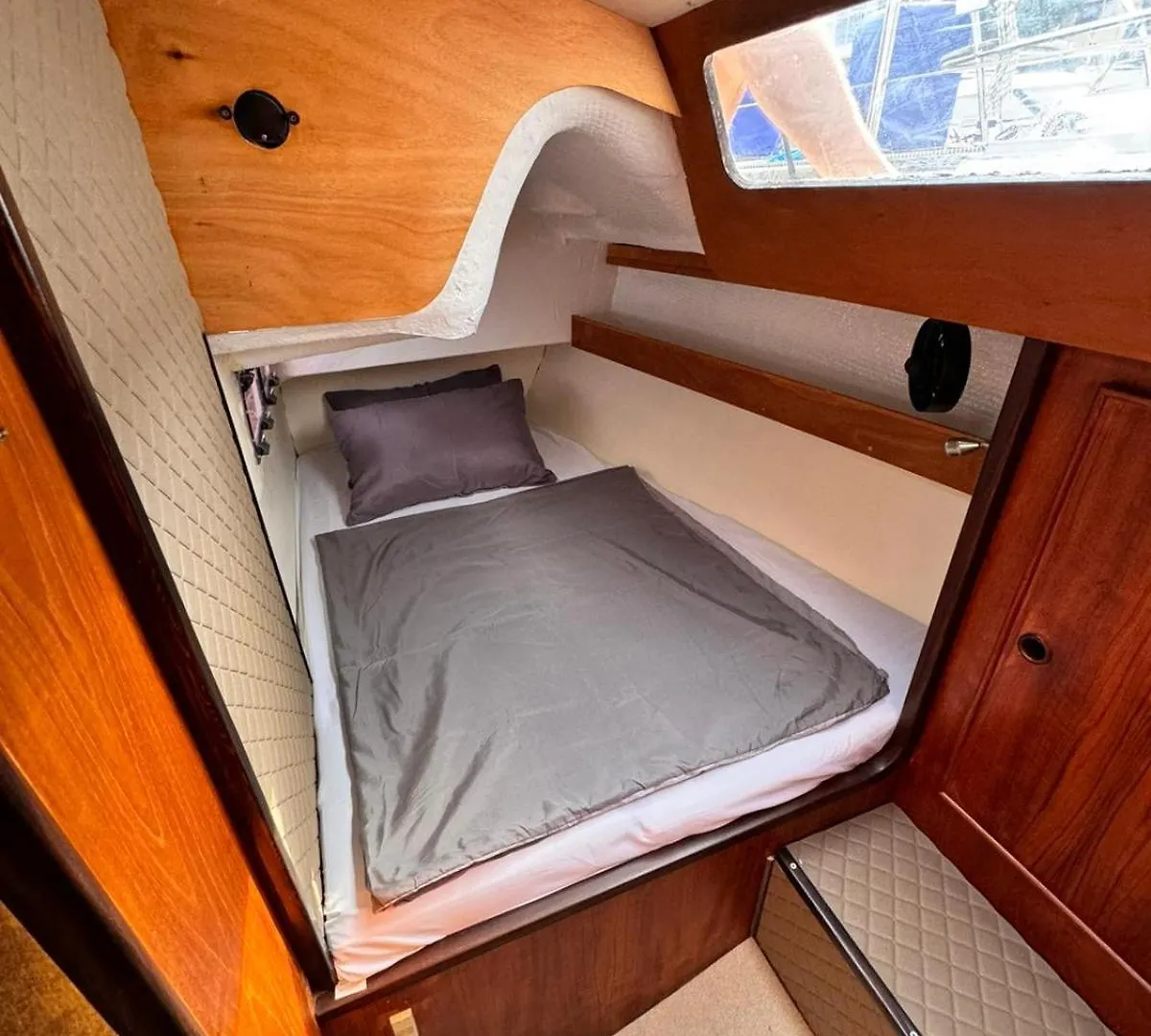 Farfalla Vintage Sailboat أوباتيا 0*,